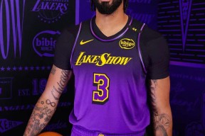 bet365投注-浓眉哥迎来十五赛季高光表现，FPX球迷沸腾！的简单介绍-bet365投注